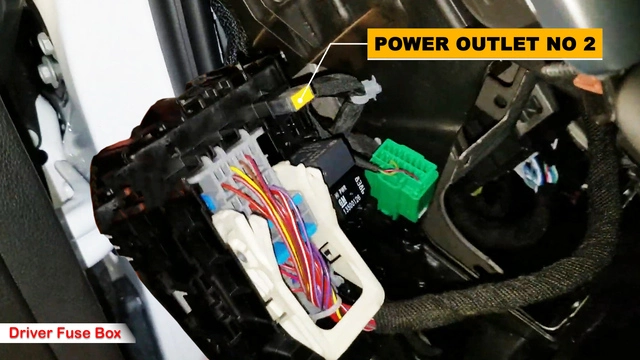 2015-2020 GMC Yukon Power Outlet: Step-by-Step Fuse Replacement